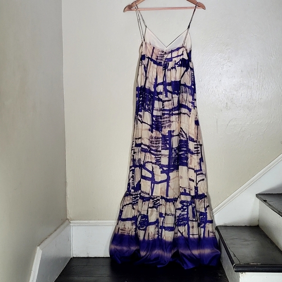 Isabella Sinclair Elegant Blue and Cream Maxi Dress - Picture 3 of 8